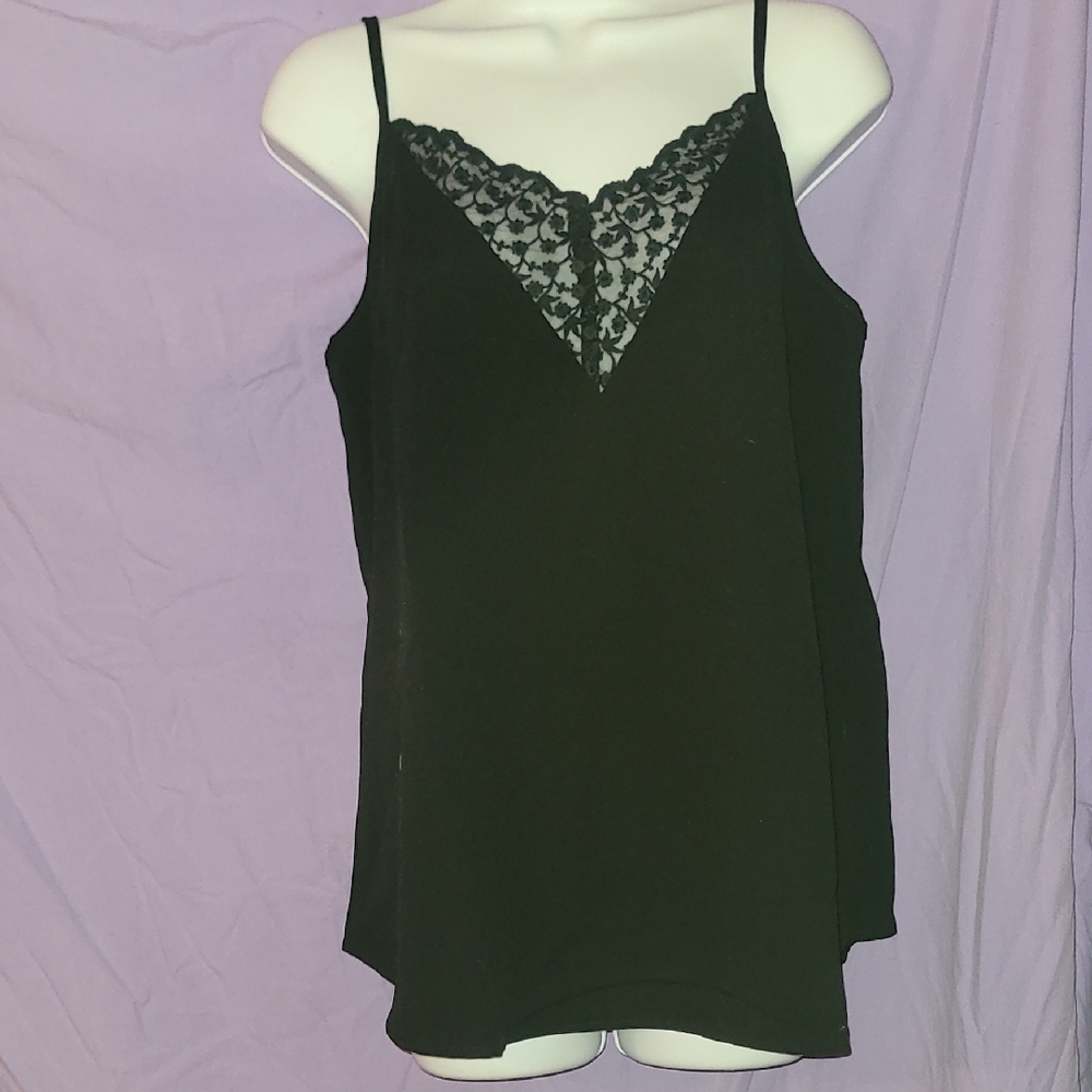 Davi & Dani Black Lace-Trim Cami